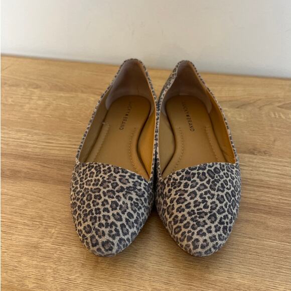 Lucky Brand Womens Archh Almond Toe Asymmetrical Ballet Flats Leopard Size 7 - Picture 4 of 7